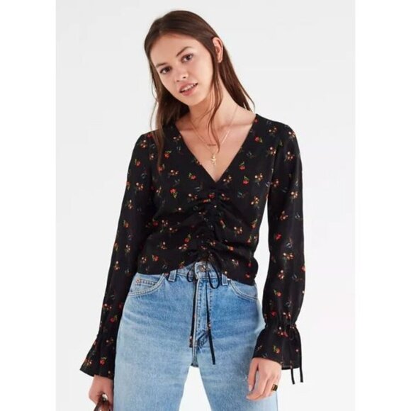 Urban Outfitters Tops - Urban Outfitters Deep V Cinched Floral Shirt Womens S Black Long Sleeve Romantic